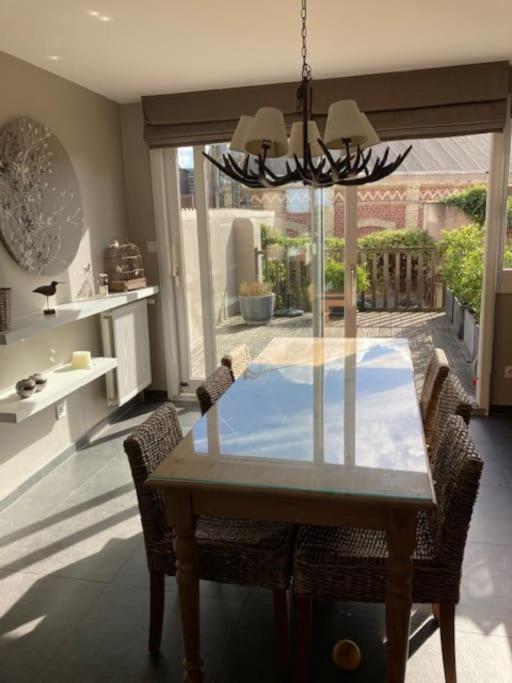 Agreable Et Spacieuse Maison Centre Ville Saint-Omer Zewnętrze zdjęcie